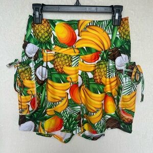 Yogaz Tooty Fruity Fun Print Tropical Summer Shorts Size Small NWOT